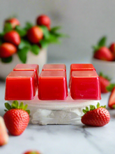 Load image into Gallery viewer, Strawberries and Cream Wax Melts
